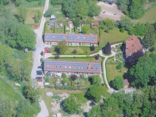 Reihenmittelhaus zum Kauf als Kapitalanlage geeignet 1.400.000 € 48 Zimmer 991 m² 8.471 m² Grundstück Gummanz Sagard 18551