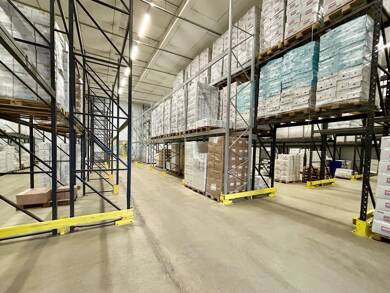 Lagerhalle zur Miete 6,10 € 2.745 m² Lagerfläche Traunreut Traunreut 83301