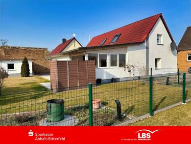 Einfamilienhaus zum Kauf 230.000 € 7 Zimmer 105 m² 562 m² Grundstück Großzöberitz Zörbig, Großzöberitz 06780