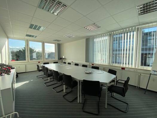 Büro zur Miete provisionsfrei 9 € 375 m² Bürofläche Sportallee 6 Groß Borstel Hamburg 22335