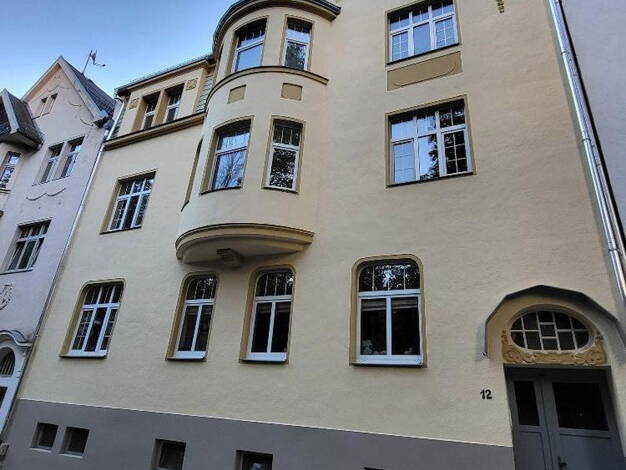 Wohnung zur Miete 805 € 4 Zimmer 107 m² Waldstraße 12 Greiz 07973