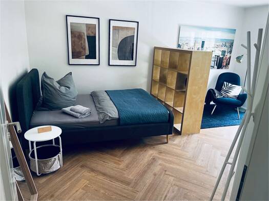 WG-Zimmer zur Miete auf Zeit 860 € 23 m² frei ab 31.12.2026 Kettenhofweg Westend-Süd Innenstadt II 60325