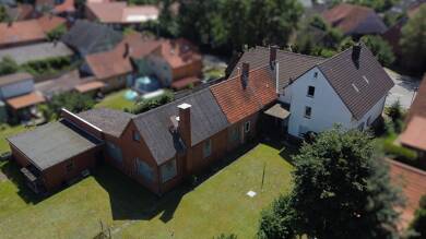 Haus zum Kauf 220.000 € 10 Zimmer 238 m² 1.707 m² Grundstück frei ab sofort Eddesse Edemissen 31234