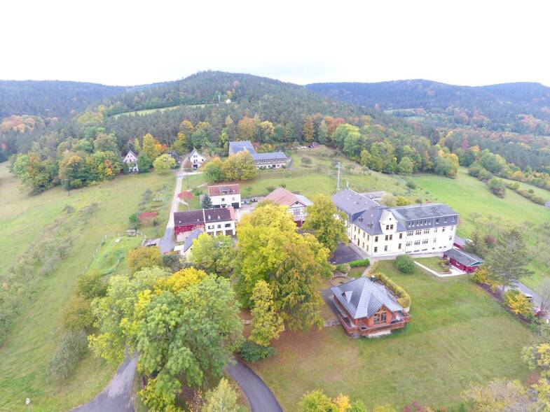 Zweifamilienhaus kaufen in Saalfeld/Saale immowelt