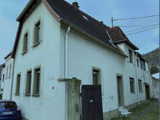 Einfamilienhaus zum Kauf 199.000 € 7 Zimmer 214 m² 373 m² Grundstück Dagobertstraße 4 Frankweiler 76833