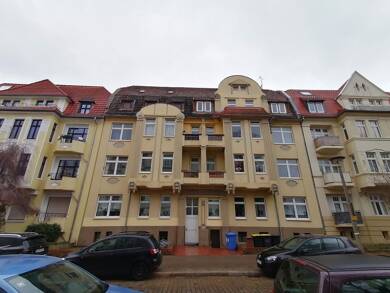Wohnung zur Miete 795 € 4 Zimmer 100 m² 2. Geschoss frei ab 01.09.2025 Schillerstr. 31 Olvenstedter Platz Magdeburg 39108