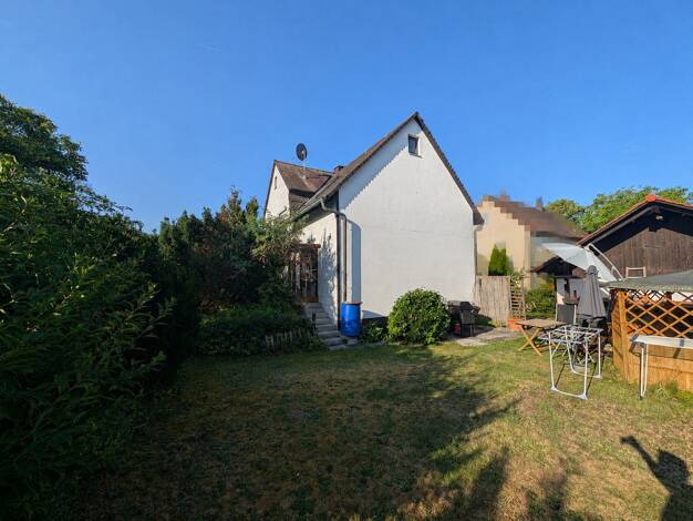 Einfamilienhaus zum Kauf provisionsfrei 798.900 € 10 Zimmer 170 m² 610 m² Grundstück frei ab 01.03.2027 Bubenreuth 91088