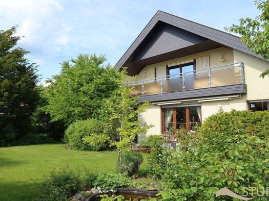 Einfamilienhaus zum Kauf 480 € 8 Zimmer 253 m² 780 m² Grundstück frei ab sofort Dingolshausen Dingolshausen 97497