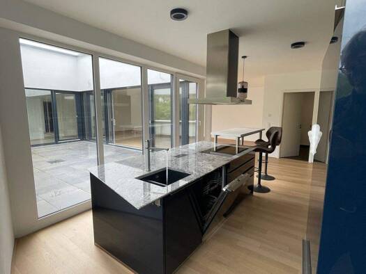Wohnung zur Miete 1.900 € 4 Zimmer 172 m² 2. Geschoss Wernau 73249