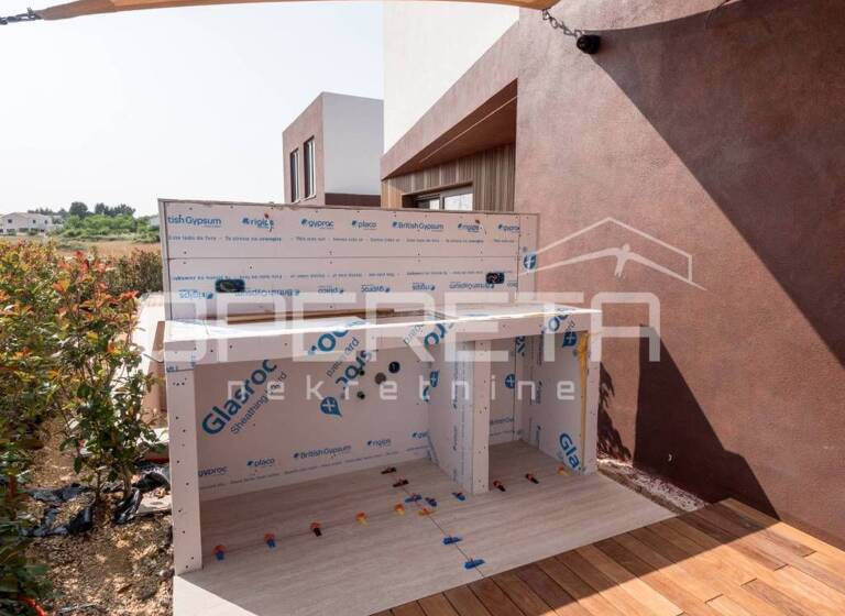 Haus zum Kauf 420.000 € 3 Zimmer 111 m² Nin