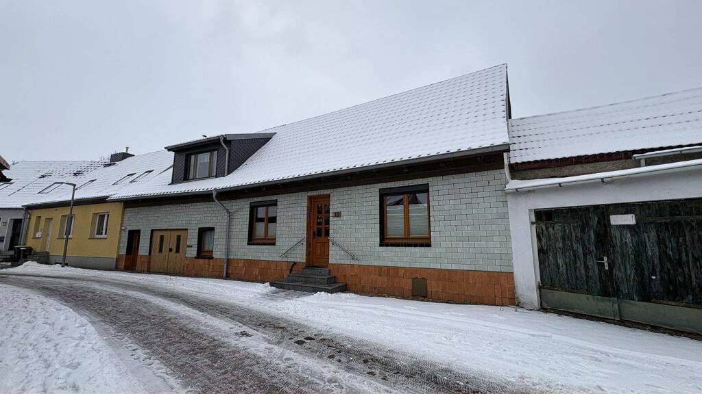 Mehrfamilienhaus zum Kauf provisionsfrei 295.000 € 6 Zimmer 160 m² 687 m² Grundstück Röbel 17207