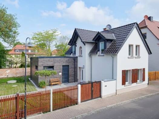 Einfamilienhaus zum Kauf 275.000 € 6 Zimmer 170 m² 185 m² Grundstück frei ab sofort Dölitz-Dösen Leipzig 04279