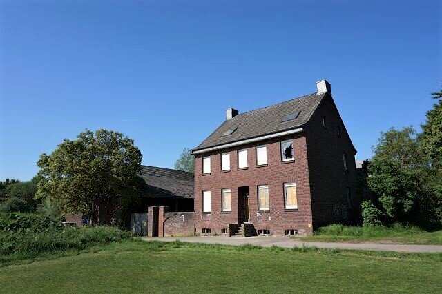 Bauernhaus zum Kauf 980.000 € 10 Zimmer 250 m²<br/>Wohnfläche 28.000 m²<br/>Grundstück Anrath Willich 47877