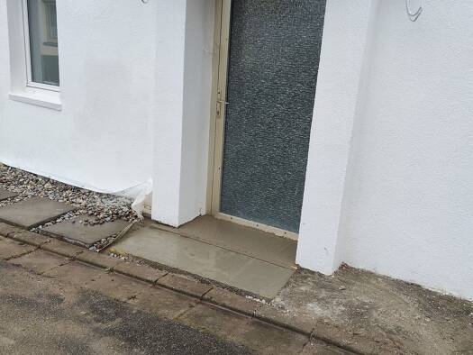 Haus zur Miete 750 € 1 Zimmer 75 m² Sugenheim Sugenheim 91484
