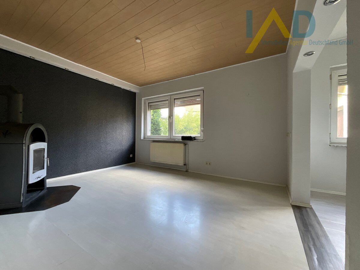 Einfamilienhaus zum Kauf 99.900 € 6 Zimmer 130 m²<br/>Wohnfläche 1.000 m²<br/>Grundstück Bosseborn Höxter 37671