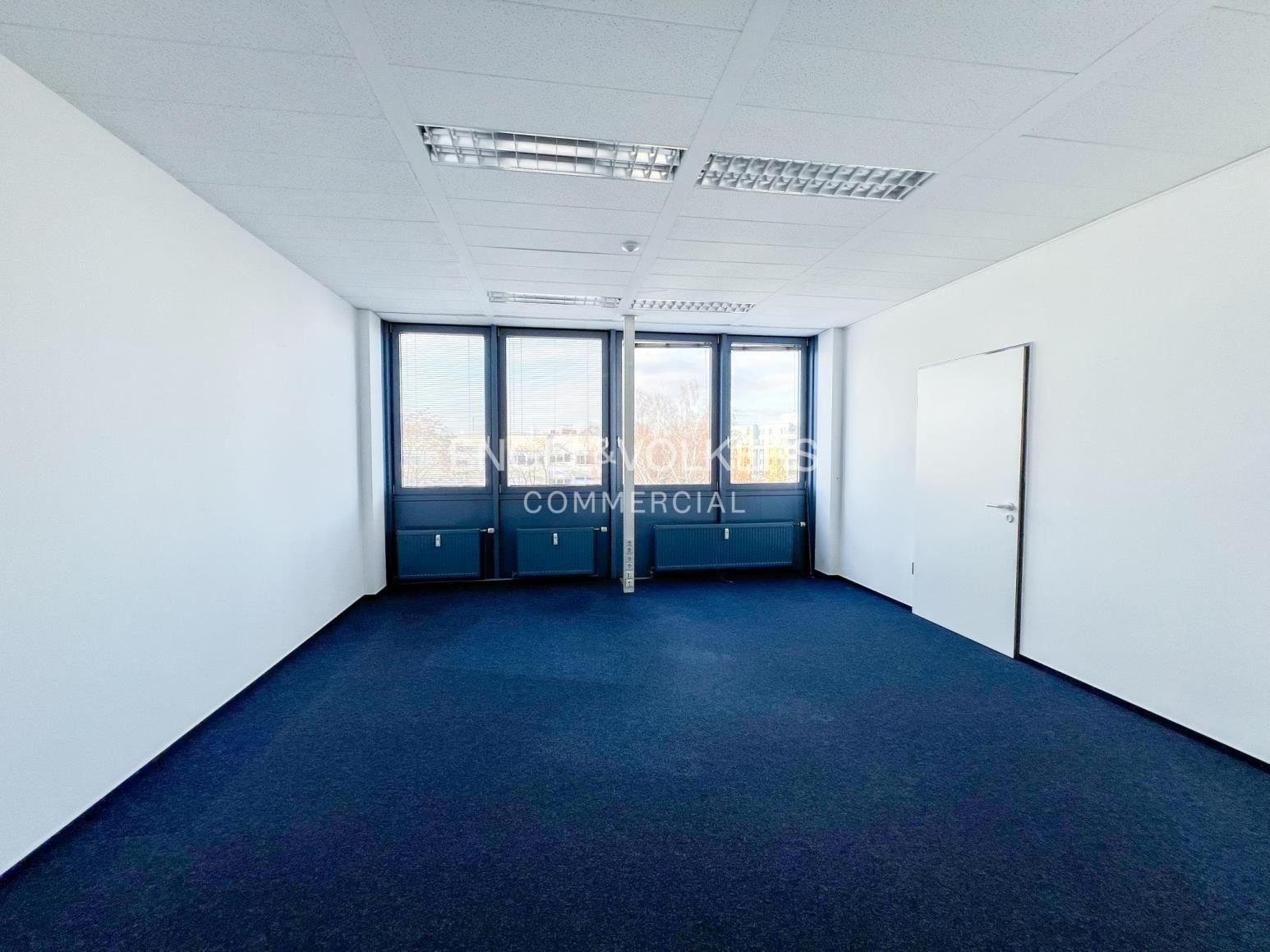 Büro-/Praxisfläche zur Miete 12 € 580,6 m²<br/>Bürofläche ab 580,6 m²<br/>Teilbarkeit Neukölln Berlin 12057