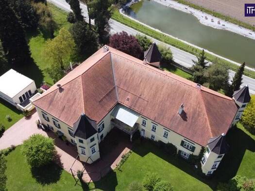 Schloss zum Kauf 2.800.000 € 11 Zimmer 1.838 m² 40.000 m² Grundstück Wildon 8410