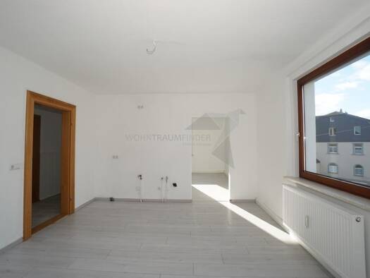 Wohnung zur Miete 393 € 2 Zimmer 56 m² 1. Geschoss Adorfer Hauptstraße 29 Adorf Neukirchen/Erzgebirge / Adorf/Erzgebirge 09221