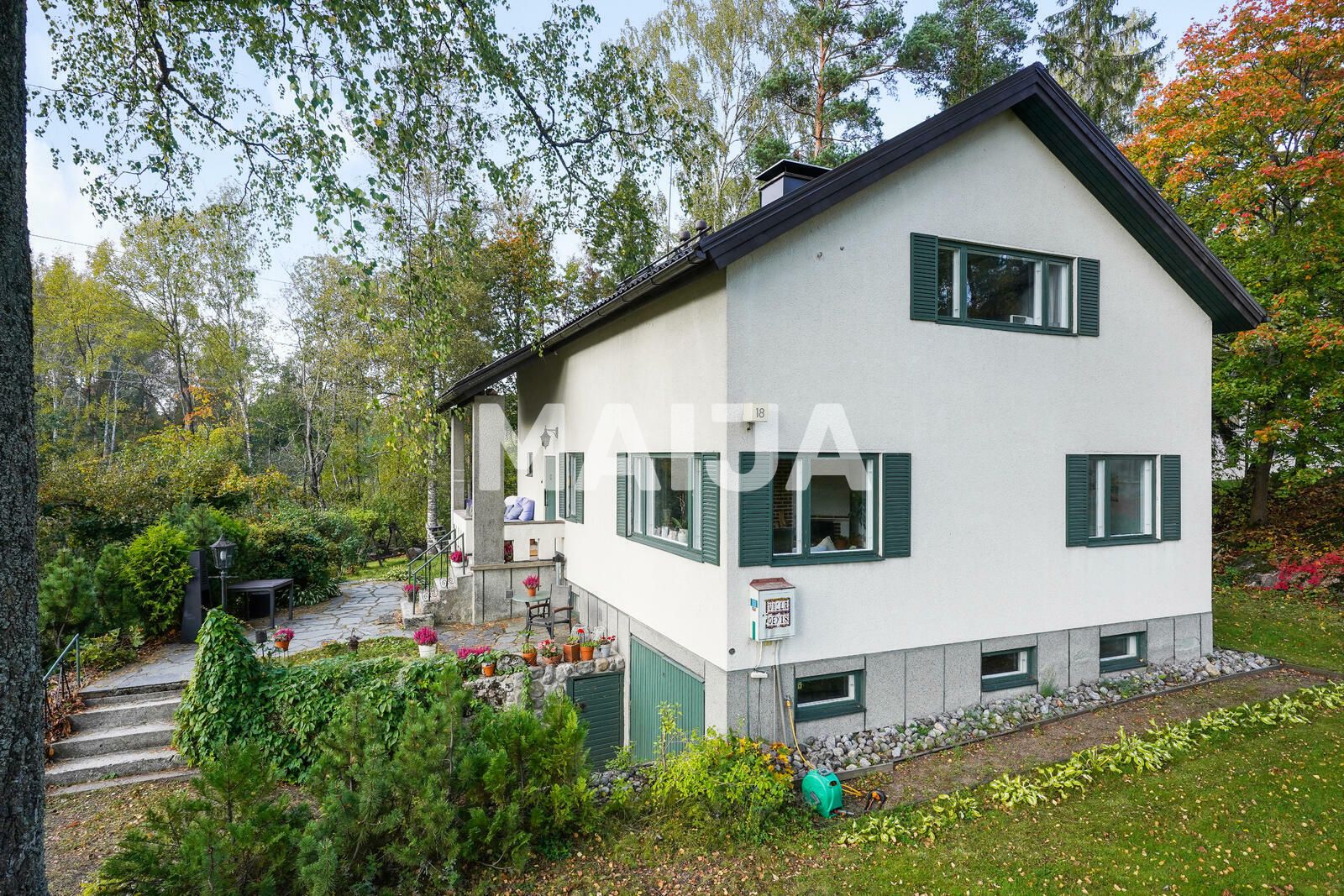 Einfamilienhaus zum Kauf 550.000 € 6 Zimmer 152,4 m²<br/>Wohnfläche 1.942 m²<br/>Grundstück Hakunintie 18 Helsinki 00420