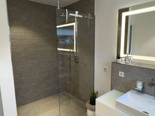 Wohnung zur Miete 1.450 € 3 Zimmer 110 m² Geschoss 2/2 frei ab sofort Innenstadt Gütersloh 33332