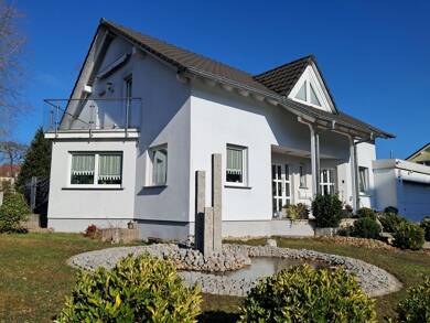 Haus zum Kauf provisionsfrei 540.000 € 9 Zimmer 240 m² 900 m² Grundstück Saarwellingen Saarwellingen 66793