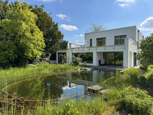 Einfamilienhaus zum Kauf 1.900.000 € 5 Zimmer 217 m² 1.354 m² Grundstück Isernhagen-Süd Hannover / Isernhagen-Süd 30657