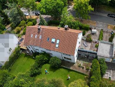 Mehrfamilienhaus zum Kauf 1.000 € 10 Zimmer 246 m² 742 m² Grundstück Nürnberg 90480