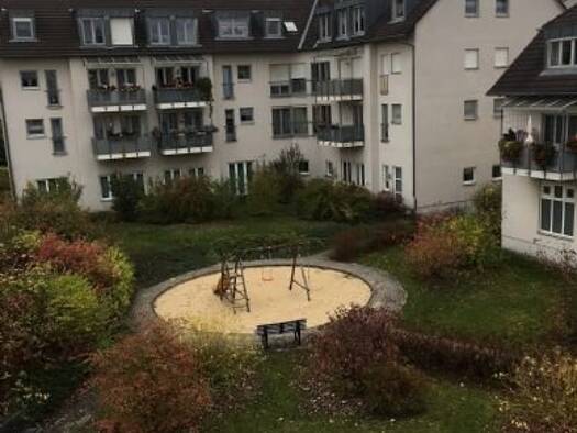 Wohnung zur Miete 175 € 1 Zimmer 24,9 m² 3. Geschoss frei ab sofort Herrmannsgrüner Straße 4 Greiz 07973
