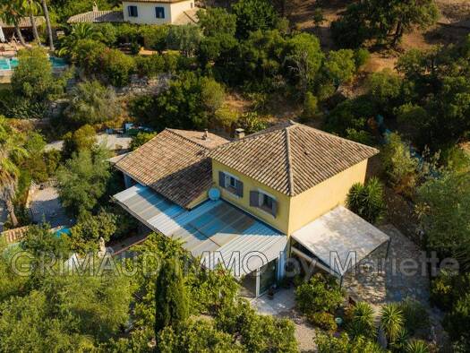 Haus zum Kauf als Kapitalanlage geeignet 999.000 € 8 Zimmer 180 m² 2.130 m² Grundstück Basse Suane-Les Virgiles Sainte-Maxime 83120