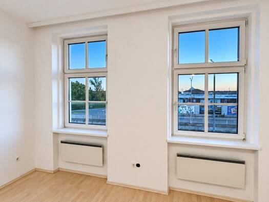 Wohnung zur Miete 446 € 1 Zimmer 1. Geschoss frei ab 01.12.2026 Schwechat 2320