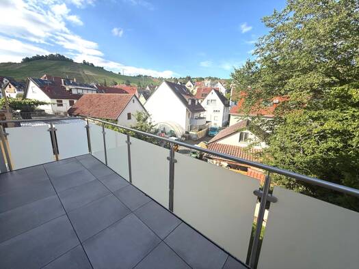 Wohnung zur Miete 1.050 € 3 Zimmer 76 m² 3. Geschoss frei ab 01.08.2026 Uhlbach Stuttgart 70329
