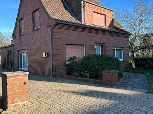 Mehrfamilienhaus zum Kauf 445.000 € 327 m² 2.479 m² Grundstück Gartenstr. 12 Ecke Overhuesweg 9 Salzbergen 48499