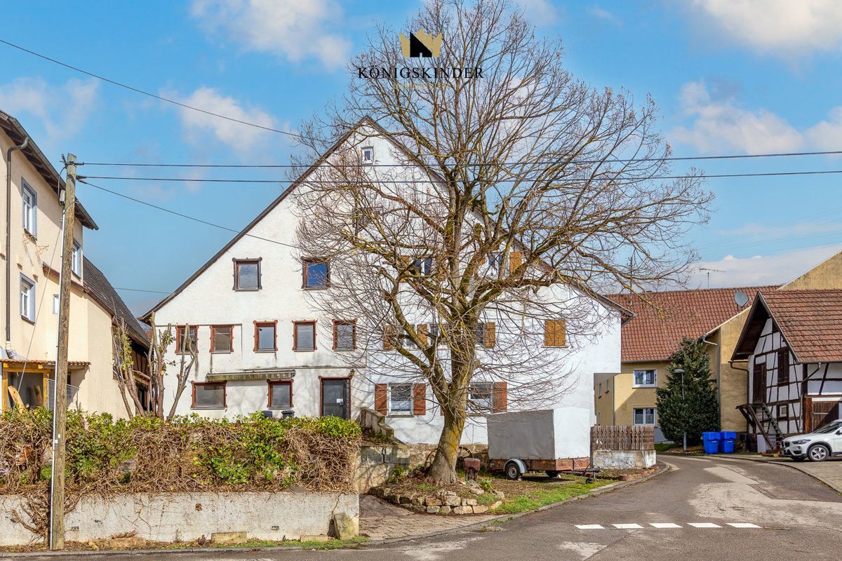 Doppelhaushälfte zum Kauf 137.000 € 6 Zimmer 161 m²<br/>Wohnfläche 325 m²<br/>Grundstück Höfendorf Rangendingen / Höfendorf 72414