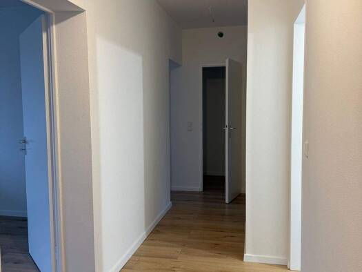 Studio zur Miete 650 € 1 Zimmer 64,7 m² Geschoss 2/3 frei ab sofort Züricher Straße 57 Ellenerbrok-Schevemoor Bremen 28325