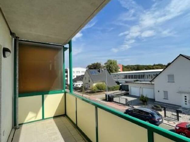 Wohnung zur Miete 257 € 1 Zimmer 25,7 m² EG frei ab sofort Waldstraße 13/15 Böhlen Böhlen 04564