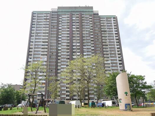 Wohnung zum Kauf 125.000 € 3 Zimmer 82,7 m² 4. Geschoss Meschenich Rodenkirchen 50997