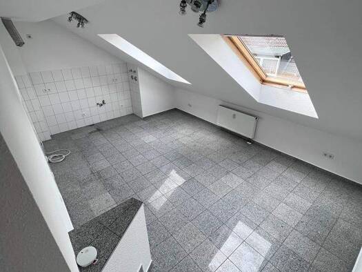 Maisonette zur Miete 1.100 € 3 Zimmer 97 m² frei ab 15.03.2026 Kalk Köln 51103