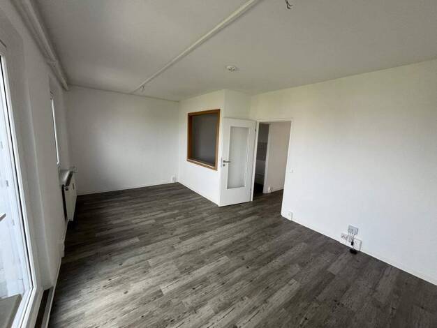 Wohnung zur Miete 290 € 2 Zimmer 48,3 m² 4. Geschoss Goethestraße 16 Eisenhüttenstadt 15890