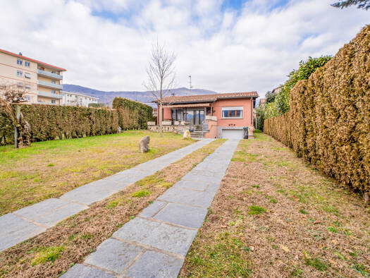 Haus zum Kauf 1.495.000 CHF 4 Zimmer 134 m² 500 m² Grundstück Caslano 6987