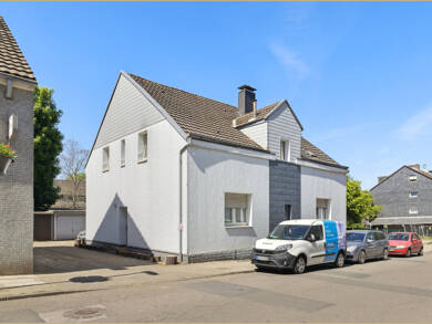 Mehrfamilienhaus zum Kauf 399.000 € 6 Zimmer 173 m² 653 m² Grundstück Essen 45359