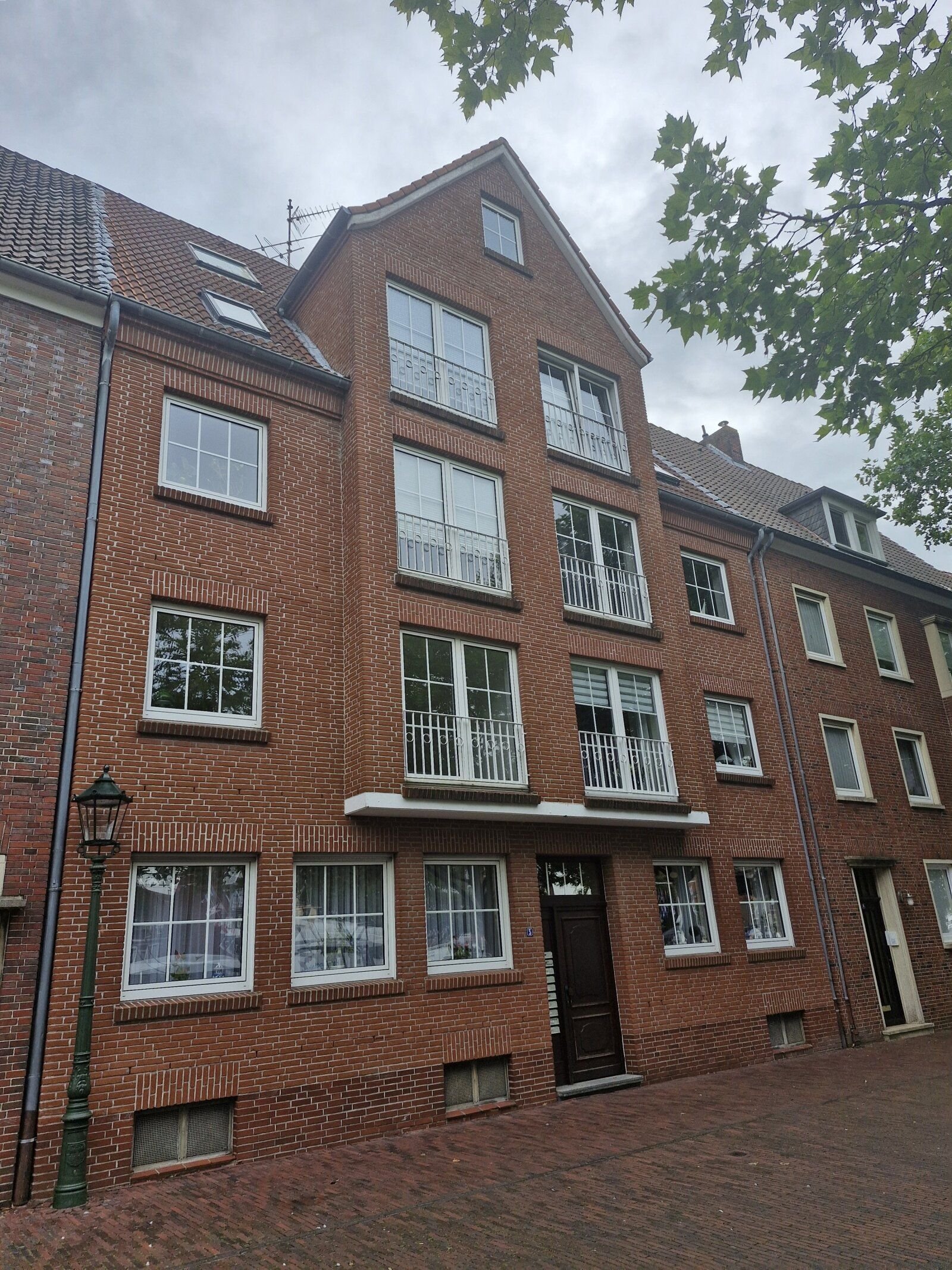 Wohnung zum Kauf 139.000 € 2 Zimmer 54 m²<br/>Wohnfläche 1.<br/>Geschoss Stadtzentrum Emden 26721