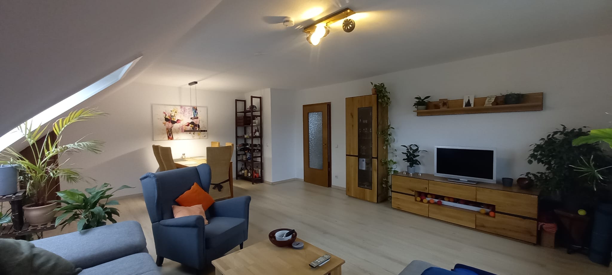 Wohnung zur Miete 1.150 € 3 Zimmer 84 m²<br/>Wohnfläche 2.<br/>Geschoss Neckarstrasse Eddersheim Hattersheim 65795