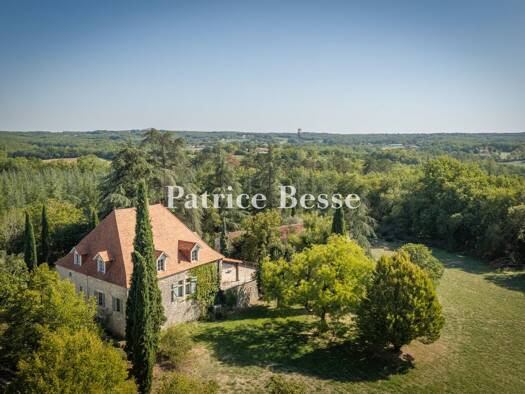 Einfamilienhaus zum Kauf 910.000 € 8 Zimmer 365 m² 9.817 m² Grundstück Mauroux 46700