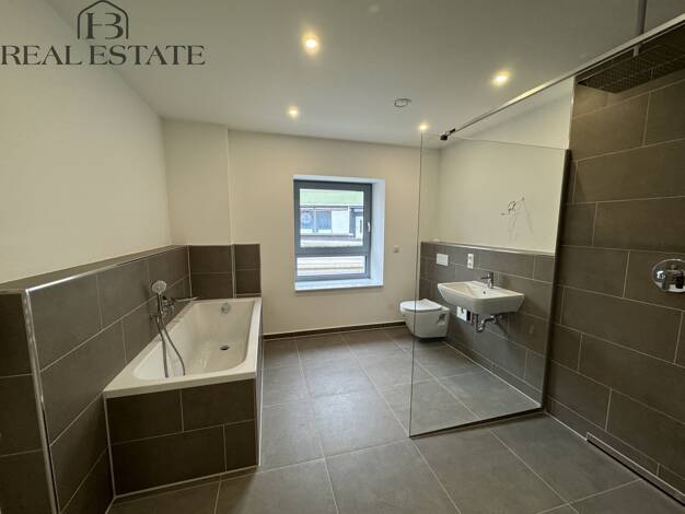 Wohnung zur Miete 735 € 3 Zimmer 77,4 m² frei ab sofort Alt Salbke 74 Salbke Magdeburg 39122