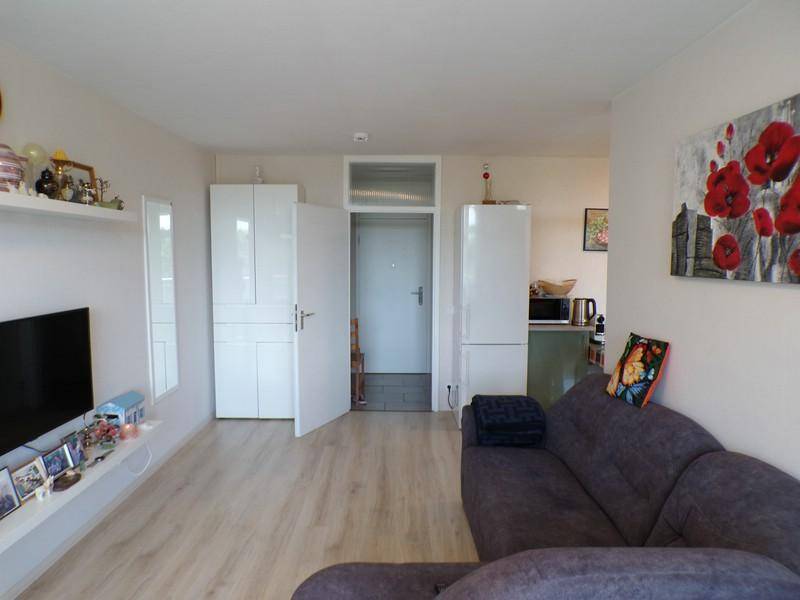 Property thumbnail 6