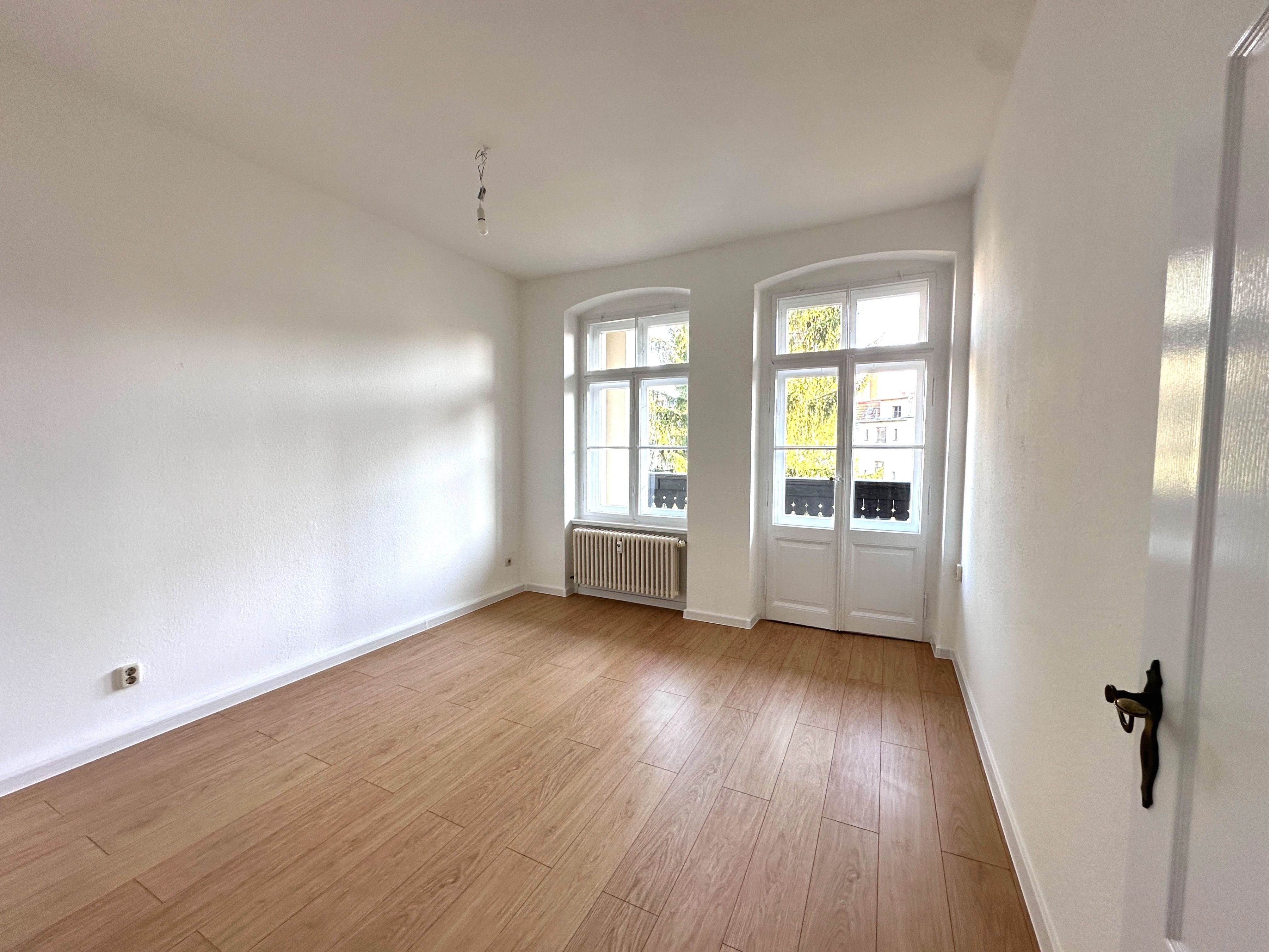 Wohnung zur Miete 360 € 3 Zimmer 70 m²<br/>Wohnfläche 3.<br/>Geschoss Brautwiesenstraße 35 Innenstadt Görlitz 02826