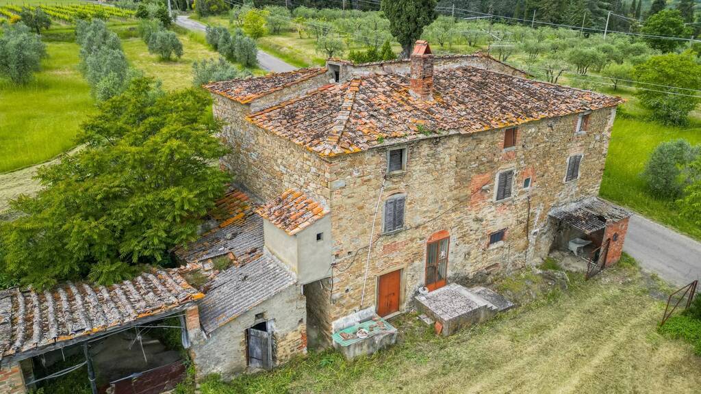 Rustico zum Kauf 195.000 € 5 Zimmer 400 m² 5.000 m² Grundstück frei ab sofort Capolona 52010