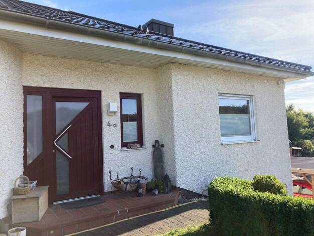 Bungalow zum Kauf provisionsfrei 630.000 € 7 Zimmer 197 m² 863 m² Grundstück Nieder-Oberrod Idstein 65510