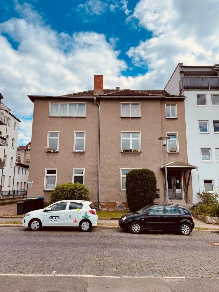 Mehrfamilienhaus zum Kauf als Kapitalanlage geeignet 850.000 € 555 m²<br/>Wohnfläche 557 m²<br/>Grundstück Erfurt 99096