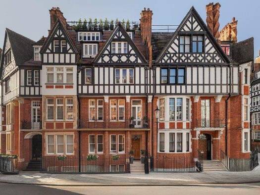 Haus zum Kauf 24.396.544 € 700 m² Merton park